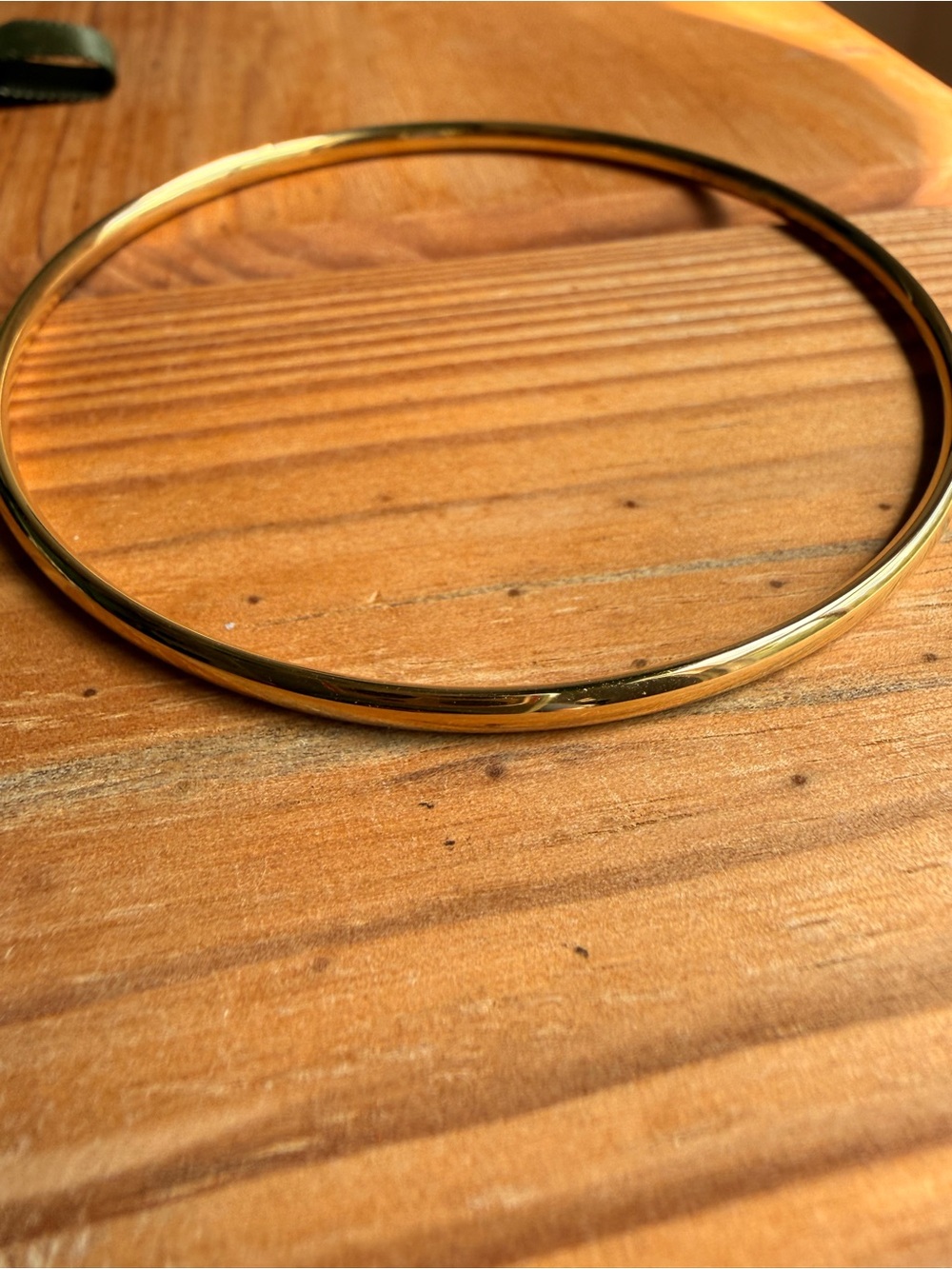 D. Louise Gold Slim Bangle Bracelet - Picture 2 of 5